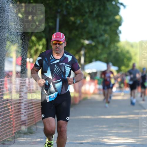 07.09.2025 - 19. Norderstedt Triathlon Michael Strokosch http://msf.ph/oto/8816147 07.09.2025 16:32:43 Laufen 403, 409, 949, 951, 1492, 1555, 1561 meine-sportfotos.de
