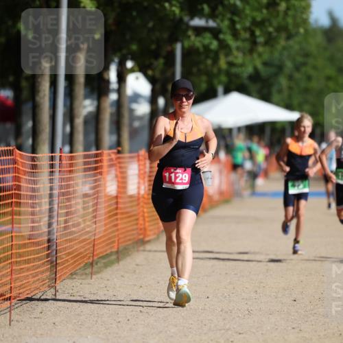 07.09.2025 - 19. Norderstedt Triathlon Michael Strokosch http://msf.ph/oto/8816184 07.09.2025 10:47:11 Laufen 73, 130, 693, 1129 meine-sportfotos.de