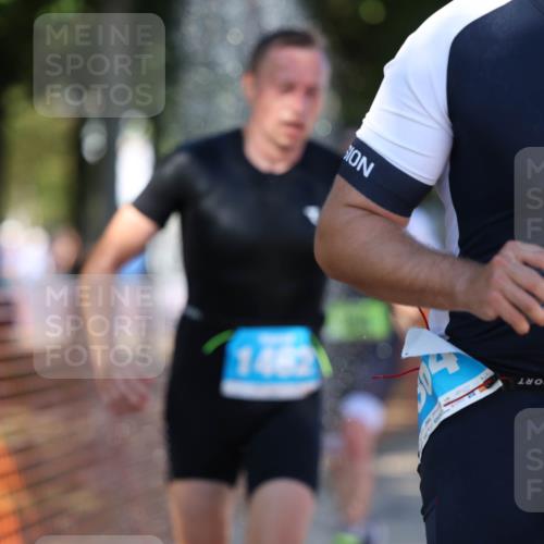 07.09.2025 - 19. Norderstedt Triathlon Michael Strokosch http://msf.ph/oto/8816192 07.09.2025 15:35:21 Laufen 364, 968, 1000, 1462 meine-sportfotos.de