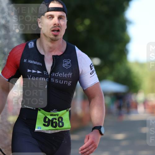 07.09.2025 - 19. Norderstedt Triathlon Michael Strokosch http://msf.ph/oto/8816208 07.09.2025 15:35:23 Laufen 364, 968, 1000, 1462 meine-sportfotos.de