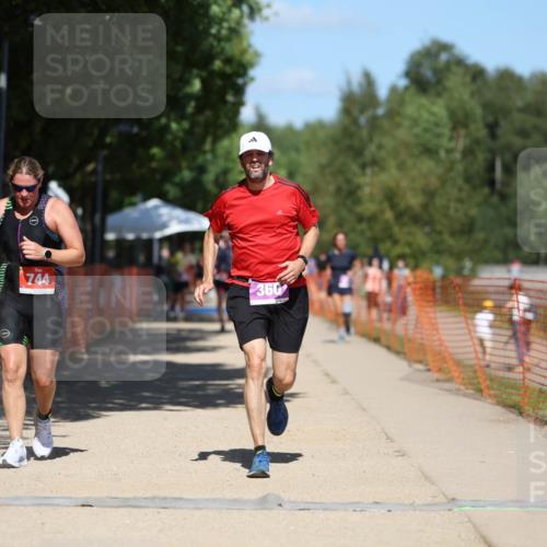 07.09.2025 - 19. Norderstedt Triathlon Michael Strokosch http://msf.ph/oto/8816214 07.09.2025 13:38:54 Laufen 360, 744 meine-sportfotos.de