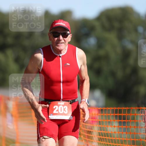 07.09.2025 - 19. Norderstedt Triathlon Michael Strokosch http://msf.ph/oto/8816291 07.09.2025 11:45:53 Laufen 203, 1165 meine-sportfotos.de