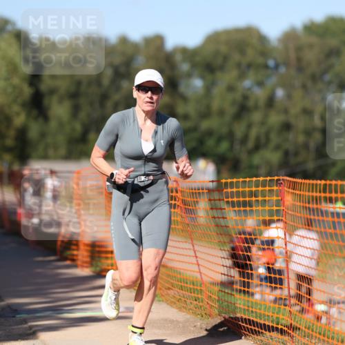 07.09.2025 - 19. Norderstedt Triathlon Michael Strokosch http://msf.ph/oto/8816354 07.09.2025 15:35:54 Laufen 888, 1508 meine-sportfotos.de