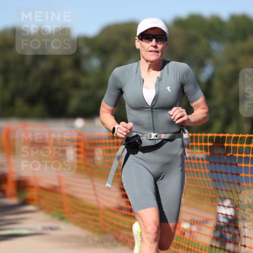 07.09.2025 - 19. Norderstedt Triathlon Michael Strokosch http://msf.ph/oto/8816379 07.09.2025 15:35:55 Laufen 888, 1508 meine-sportfotos.de