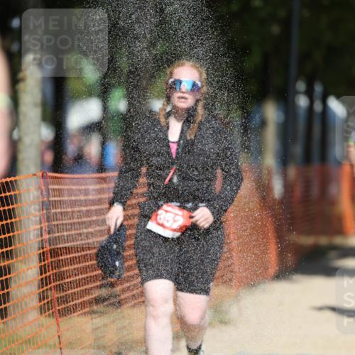 07.09.2025 - 19. Norderstedt Triathlon Michael Strokosch http://msf.ph/oto/8816404 07.09.2025 12:57:15 Laufen 852, 898, 1231, 1268, 1309 meine-sportfotos.de