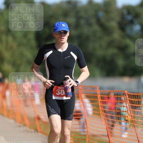 07.09.2025 - 19. Norderstedt Triathlon Michael Strokosch http://msf.ph/oto/8816406 07.09.2025 11:46:08 Laufen 276, 306 meine-sportfotos.de