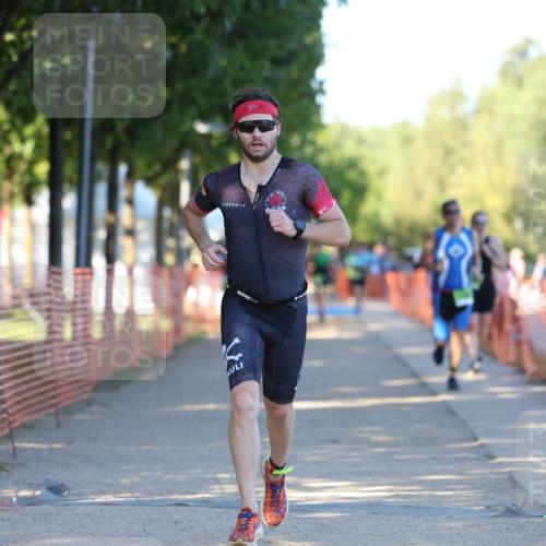 07.09.2025 - 19. Norderstedt Triathlon Michael Strokosch http://msf.ph/oto/8816470 07.09.2025 16:33:28 Laufen 380, 488, 509, 893, 1088, 1089, 1569 meine-sportfotos.de