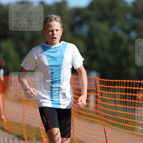 07.09.2025 - 19. Norderstedt Triathlon Michael Strokosch http://msf.ph/oto/8816481 07.09.2025 10:47:23 Laufen 107, 689 meine-sportfotos.de