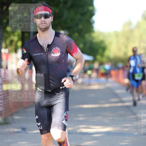 07.09.2025 - 19. Norderstedt Triathlon Michael Strokosch http://msf.ph/oto/8816482 07.09.2025 16:33:29 Laufen 380, 488, 893, 1087, 1088, 1089, 1569 meine-sportfotos.de