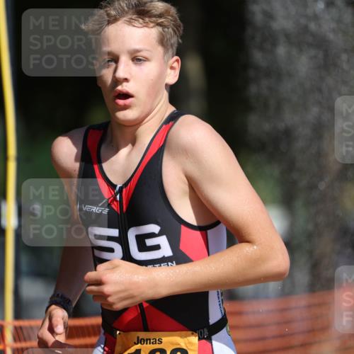 07.09.2025 - 19. Norderstedt Triathlon Michael Strokosch http://msf.ph/oto/8816497 07.09.2025 11:46:23 Laufen 796, 1162 meine-sportfotos.de