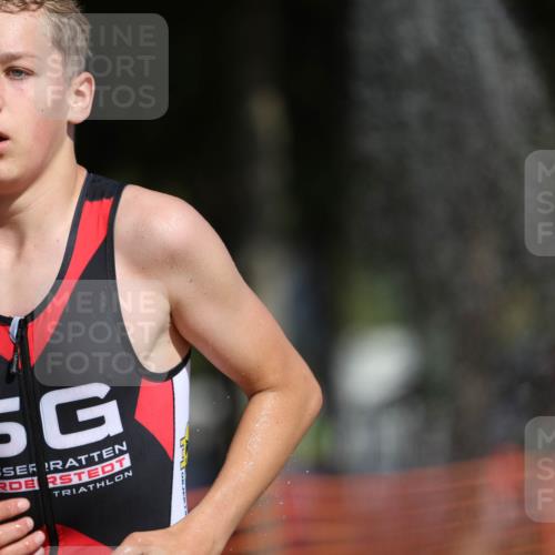 07.09.2025 - 19. Norderstedt Triathlon Michael Strokosch http://msf.ph/oto/8816501 07.09.2025 11:46:23 Laufen 796, 1162 meine-sportfotos.de