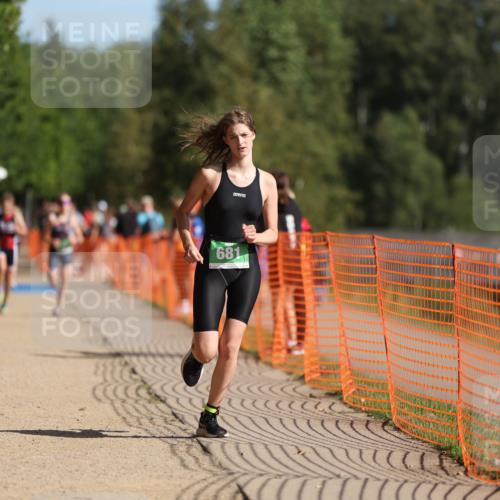 07.09.2025 - 19. Norderstedt Triathlon Michael Strokosch http://msf.ph/oto/8816544 07.09.2025 10:47:41 Laufen 681 meine-sportfotos.de
