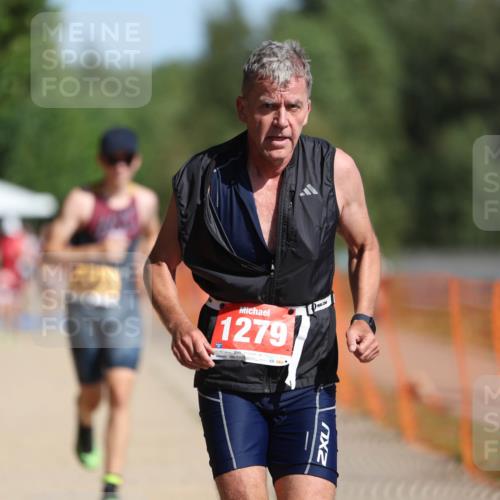 07.09.2025 - 19. Norderstedt Triathlon Michael Strokosch http://msf.ph/oto/8816587 07.09.2025 11:46:39 Laufen 1172, 1187, 1279 meine-sportfotos.de
