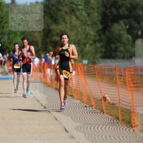 07.09.2025 - 19. Norderstedt Triathlon Michael Strokosch http://msf.ph/oto/8816627 07.09.2025 11:46:47 Laufen 704, 1186, 1211 meine-sportfotos.de