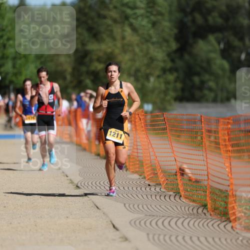 07.09.2025 - 19. Norderstedt Triathlon Michael Strokosch http://msf.ph/oto/8816631 07.09.2025 11:46:47 Laufen 704, 1186, 1211 meine-sportfotos.de
