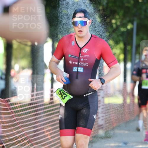 07.09.2025 - 19. Norderstedt Triathlon Michael Strokosch http://msf.ph/oto/8816644 07.09.2025 16:34:09 Laufen 399, 503, 866, 894, 1074, 1552, 1590, 1621 meine-sportfotos.de