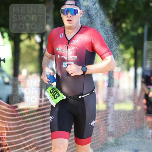 07.09.2025 - 19. Norderstedt Triathlon Michael Strokosch http://msf.ph/oto/8816648 07.09.2025 16:34:09 Laufen 399, 503, 866, 894, 1074, 1552, 1590, 1621 meine-sportfotos.de