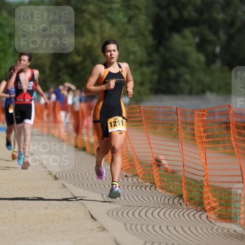 07.09.2025 - 19. Norderstedt Triathlon Michael Strokosch http://msf.ph/oto/8816649 07.09.2025 11:46:48 Laufen 704, 1179, 1186, 1211 meine-sportfotos.de