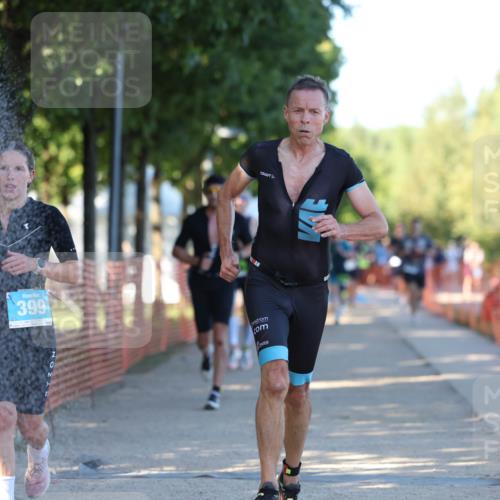 07.09.2025 - 19. Norderstedt Triathlon Michael Strokosch http://msf.ph/oto/8816675 07.09.2025 16:34:12 Laufen 399, 503, 866, 1074, 1590, 1621 meine-sportfotos.de