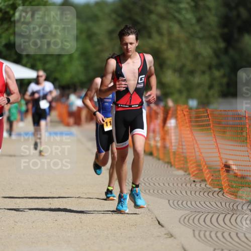 07.09.2025 - 19. Norderstedt Triathlon Michael Strokosch http://msf.ph/oto/8816699 07.09.2025 11:46:52 Laufen 704, 1179, 1186, 1211 meine-sportfotos.de