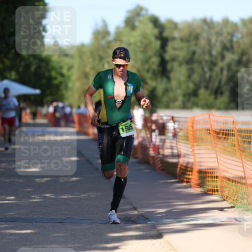 07.09.2025 - 19. Norderstedt Triathlon Michael Strokosch http://msf.ph/oto/8816701 07.09.2025 15:36:48 Laufen 917, 1505 meine-sportfotos.de