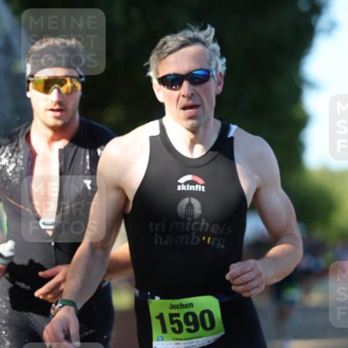 07.09.2025 - 19. Norderstedt Triathlon Michael Strokosch http://msf.ph/oto/8816723 07.09.2025 16:34:18 Laufen 396, 866, 930, 940, 1080, 1587, 1590 meine-sportfotos.de