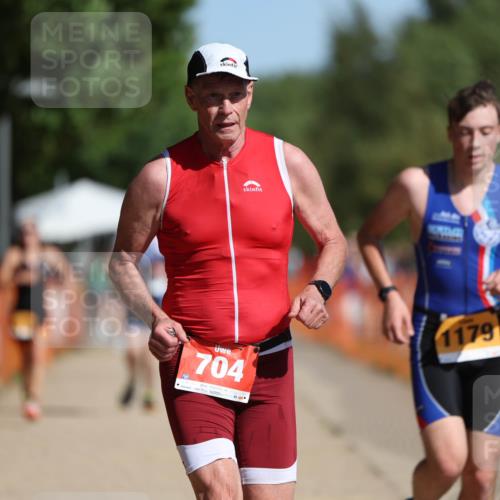 07.09.2025 - 19. Norderstedt Triathlon Michael Strokosch http://msf.ph/oto/8816744 07.09.2025 11:46:55 Laufen 296, 704, 1179, 1186, 1191, 1211 meine-sportfotos.de
