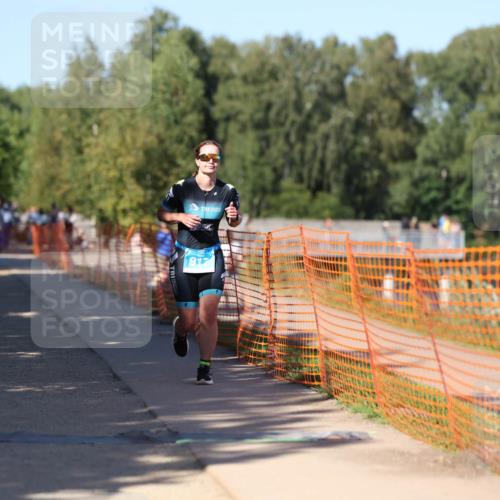 07.09.2025 - 19. Norderstedt Triathlon Michael Strokosch http://msf.ph/oto/8816746 07.09.2025 15:36:52 Laufen 917, 1431, 1505 meine-sportfotos.de