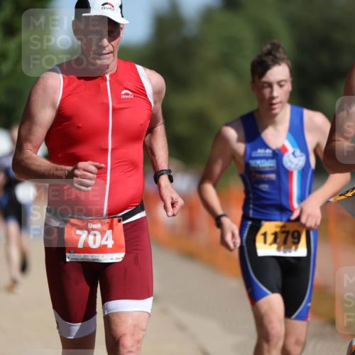 07.09.2025 - 19. Norderstedt Triathlon Michael Strokosch http://msf.ph/oto/8816748 07.09.2025 11:46:56 Laufen 296, 704, 1179, 1186, 1191, 1211 meine-sportfotos.de