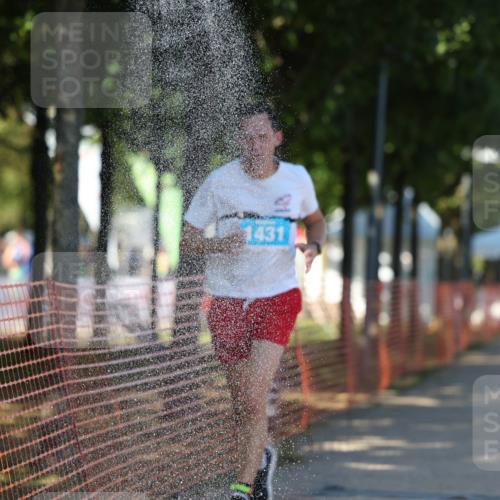 07.09.2025 - 19. Norderstedt Triathlon Michael Strokosch http://msf.ph/oto/8816790 07.09.2025 15:36:57 Laufen 917, 1431 meine-sportfotos.de