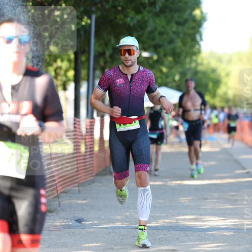 07.09.2025 - 19. Norderstedt Triathlon Michael Strokosch http://msf.ph/oto/8816869 07.09.2025 16:34:57 Laufen 903, 1077, 1103, 1415, 1435, 1570, 1601, 1611 meine-sportfotos.de
