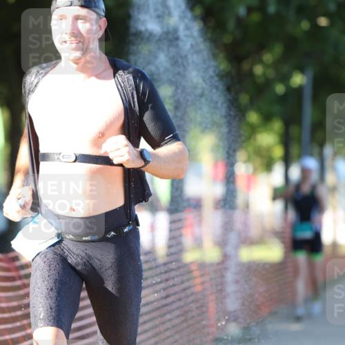 07.09.2025 - 19. Norderstedt Triathlon Michael Strokosch http://msf.ph/oto/8816891 07.09.2025 16:35:02 Laufen 1415, 1527, 1533, 1570, 1611 meine-sportfotos.de
