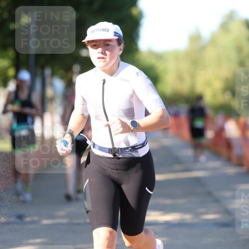 07.09.2025 - 19. Norderstedt Triathlon Michael Strokosch http://msf.ph/oto/8816903 07.09.2025 16:35:04 Laufen 1093, 1415, 1527, 1533, 1570 meine-sportfotos.de