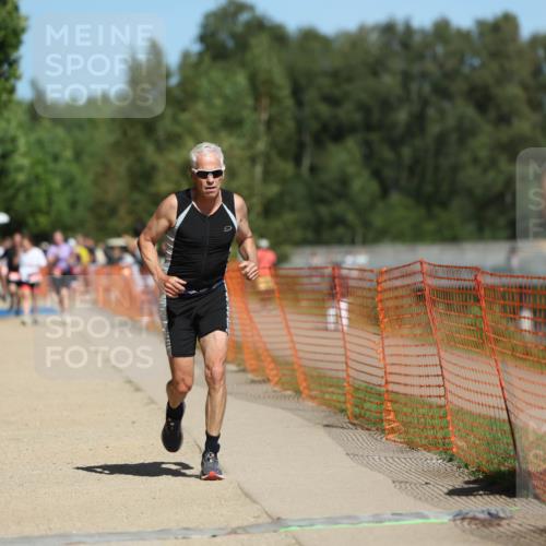 07.09.2025 - 19. Norderstedt Triathlon Michael Strokosch http://msf.ph/oto/8816915 07.09.2025 12:57:45 Laufen 139, 813 meine-sportfotos.de