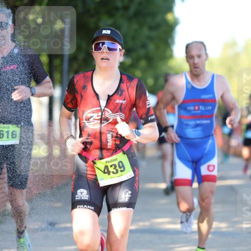 07.09.2025 - 19. Norderstedt Triathlon Michael Strokosch http://msf.ph/oto/8816930 07.09.2025 16:35:22 Laufen 387, 390, 526, 1429, 1455, 1600, 1616 meine-sportfotos.de