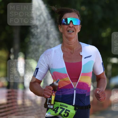 07.09.2025 - 19. Norderstedt Triathlon Michael Strokosch http://msf.ph/oto/8817040 07.09.2025 15:38:15 Laufen 475, 970, 1496, 1504 meine-sportfotos.de