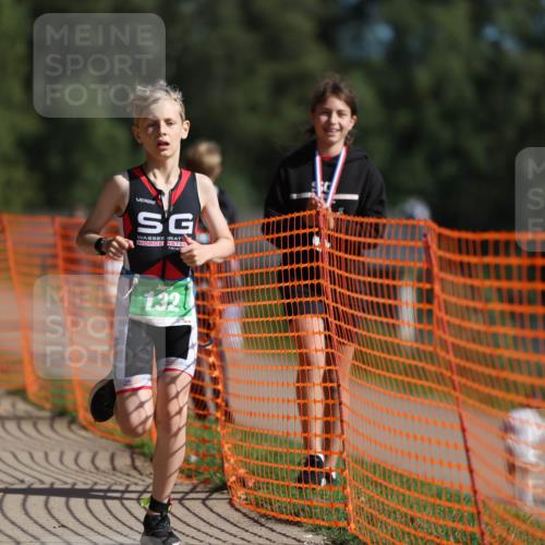 07.09.2025 - 19. Norderstedt Triathlon Michael Strokosch http://msf.ph/oto/8817153 07.09.2025 10:48:09 Laufen 123, 132, 1115 meine-sportfotos.de