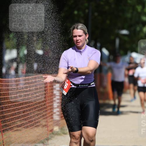 07.09.2025 - 19. Norderstedt Triathlon Michael Strokosch http://msf.ph/oto/8817187 07.09.2025 12:58:06 Laufen 176, 713, 780, 827, 1277, 1398 meine-sportfotos.de