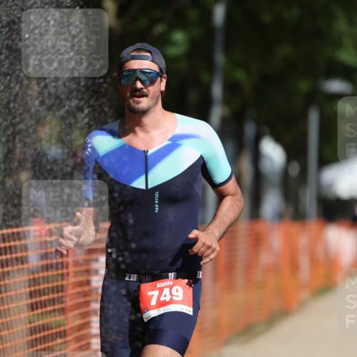 07.09.2025 - 19. Norderstedt Triathlon Michael Strokosch http://msf.ph/oto/8817265 07.09.2025 11:48:25 Laufen 749 meine-sportfotos.de