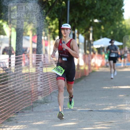 07.09.2025 - 19. Norderstedt Triathlon Michael Strokosch http://msf.ph/oto/8817273 07.09.2025 16:36:54 Laufen 530, 937, 1065, 1424 meine-sportfotos.de