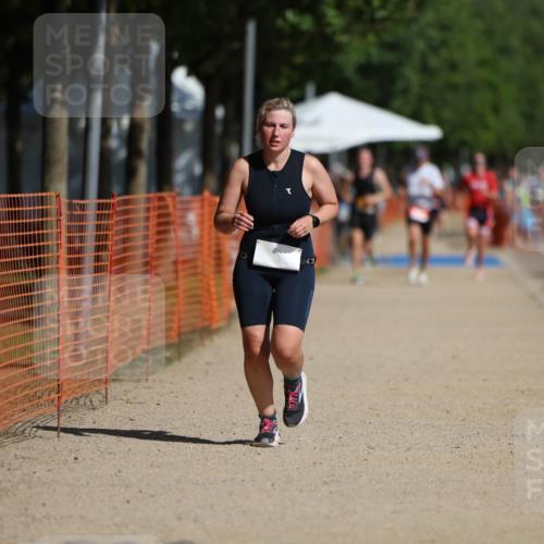 07.09.2025 - 19. Norderstedt Triathlon Michael Strokosch http://msf.ph/oto/8817302 07.09.2025 11:48:33 Laufen 1341 meine-sportfotos.de