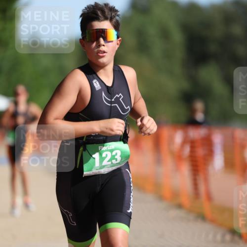 07.09.2025 - 19. Norderstedt Triathlon Michael Strokosch http://msf.ph/oto/8817324 07.09.2025 10:48:16 Laufen 91, 123 meine-sportfotos.de