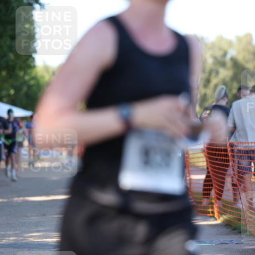 07.09.2025 - 19. Norderstedt Triathlon Michael Strokosch http://msf.ph/oto/8817344 07.09.2025 16:37:10 Laufen 402, 414, 938, 1051, 1417, 1591, 1610, 1624 meine-sportfotos.de