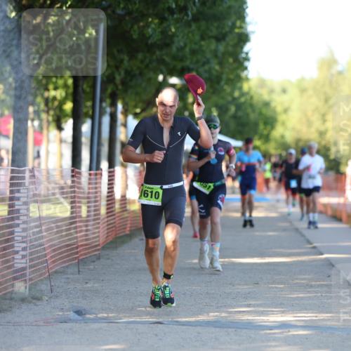 07.09.2025 - 19. Norderstedt Triathlon Michael Strokosch http://msf.ph/oto/8817352 07.09.2025 16:37:13 Laufen 402, 414, 1051, 1417, 1610 meine-sportfotos.de