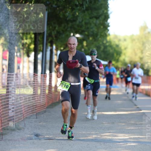 07.09.2025 - 19. Norderstedt Triathlon Michael Strokosch http://msf.ph/oto/8817356 07.09.2025 16:37:13 Laufen 402, 414, 1051, 1417, 1610 meine-sportfotos.de