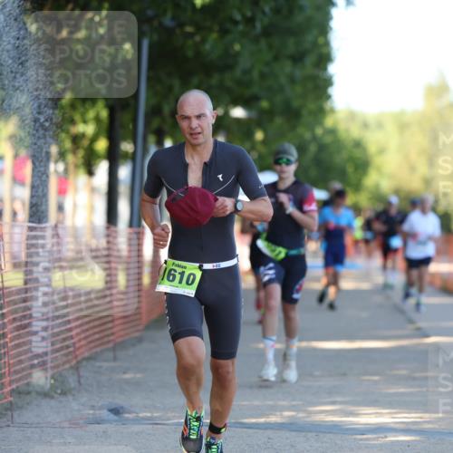 07.09.2025 - 19. Norderstedt Triathlon Michael Strokosch http://msf.ph/oto/8817363 07.09.2025 16:37:14 Laufen 402, 414, 425, 936, 1051, 1417, 1610 meine-sportfotos.de