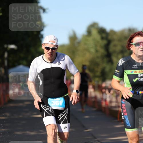 07.09.2025 - 19. Norderstedt Triathlon Michael Strokosch http://msf.ph/oto/8817377 07.09.2025 15:39:14 Laufen 469, 1480, 1498 meine-sportfotos.de