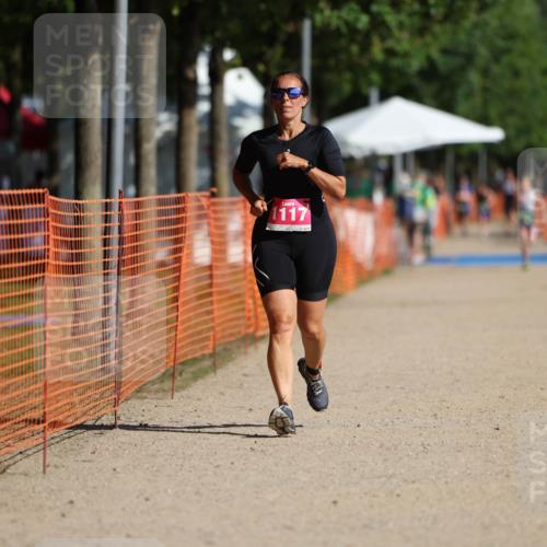 07.09.2025 - 19. Norderstedt Triathlon Michael Strokosch http://msf.ph/oto/8817423 07.09.2025 10:48:22 Laufen 91, 1117 meine-sportfotos.de