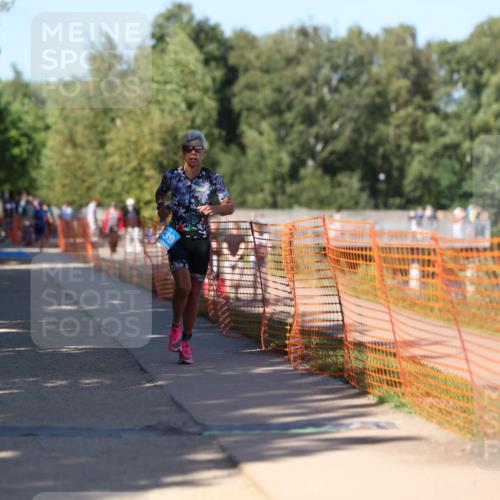 07.09.2025 - 19. Norderstedt Triathlon Michael Strokosch http://msf.ph/oto/8817432 07.09.2025 15:39:20 Laufen 469, 1439 meine-sportfotos.de