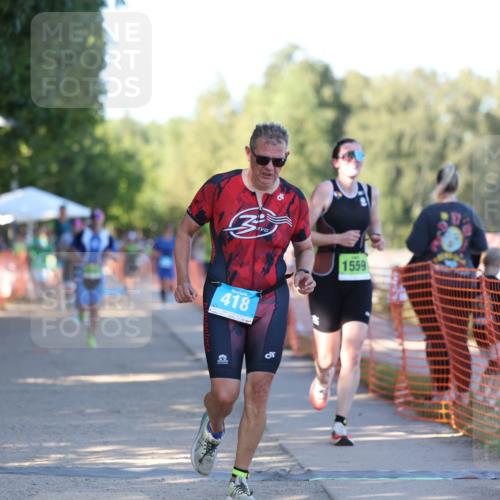 07.09.2025 - 19. Norderstedt Triathlon Michael Strokosch http://msf.ph/oto/8817448 07.09.2025 16:37:44 Laufen 418, 947, 1068, 1559, 1563 meine-sportfotos.de